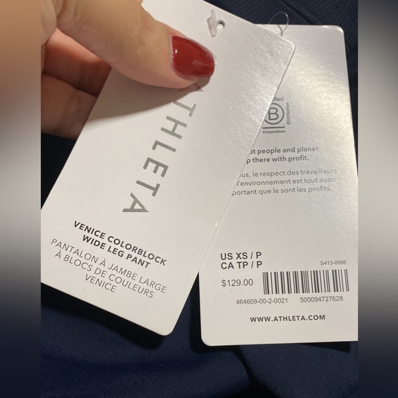 Athleta Venice Colorblock Wide Leg Pant // Navy & Black - Picture 11 of 12